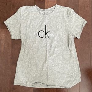 Calvin Klein Tshirt